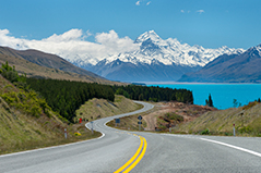 New Zealand mountains and lake