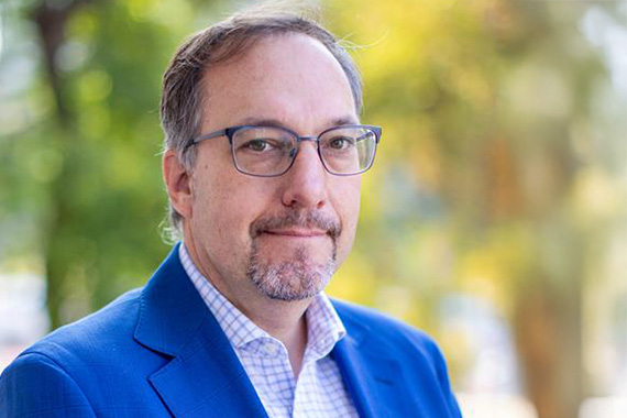 Photo of Dr. Greg Smith