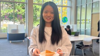 Pies and postcards bring students closer at WesternIC